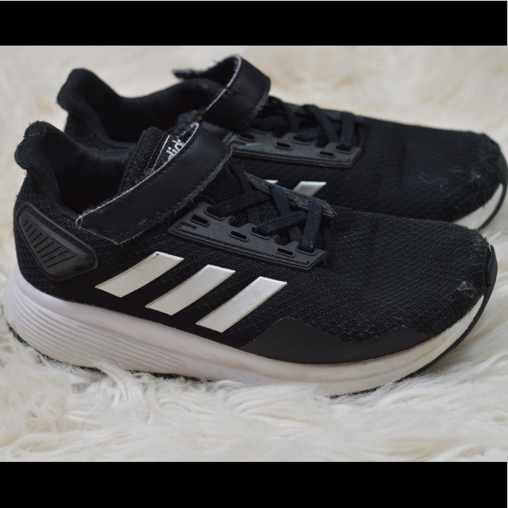 Kids Addidads Size 1